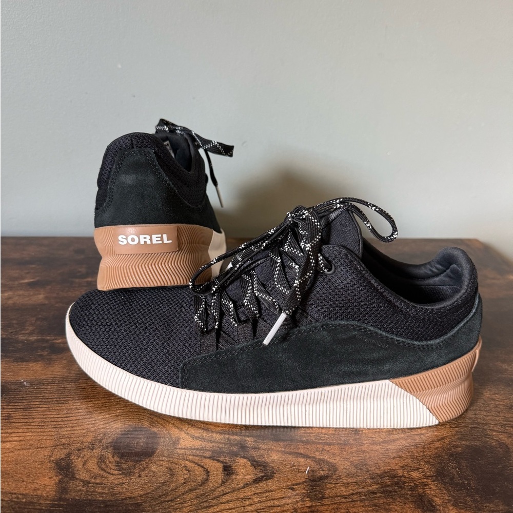 Sorel Out N About III Low Black Sea Salt Women’s Waterproof Sneakers size 8.5
